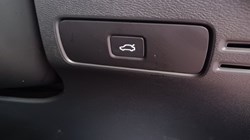 2025 (75) VOLVO XC40 2.0 B3P Plus Black Edition 5dr Auto 5537422
