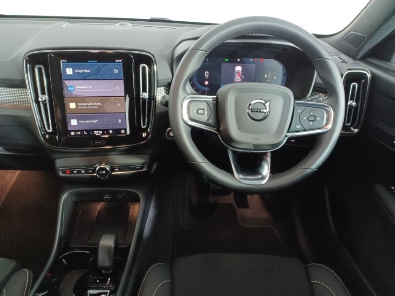 2024 (24) VOLVO XC40 2.0 B3P Plus Dark 5dr Auto 4796187