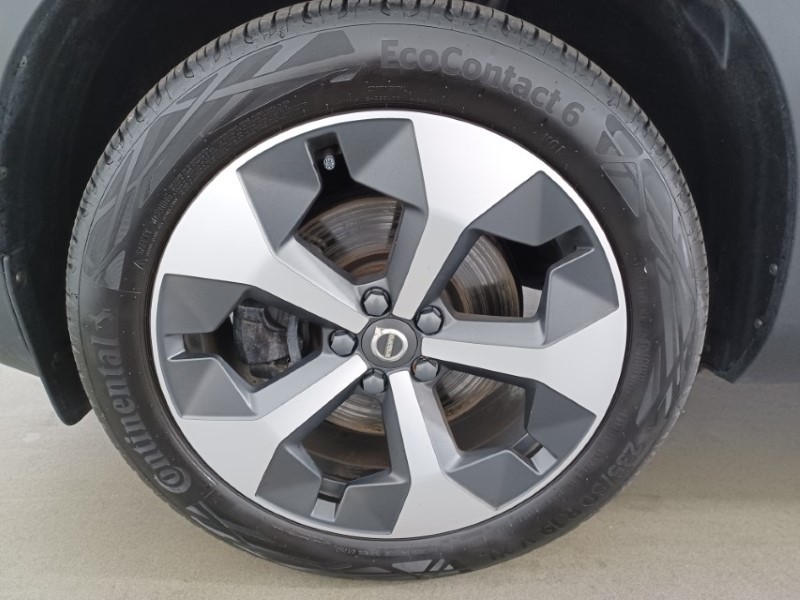 2024 (24) VOLVO XC40 2.0 B3P Plus Dark 5dr Auto 4796152