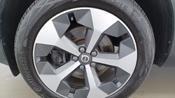 2024 (24) VOLVO XC40 2.0 B3P Plus Dark 5dr Auto 4796152