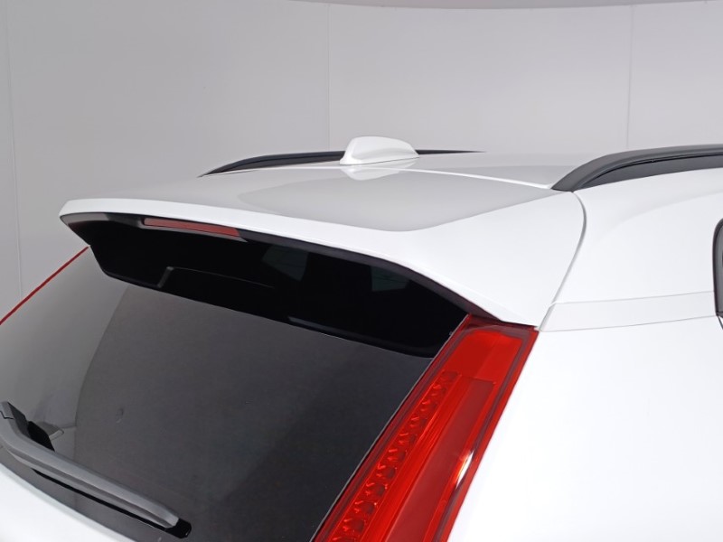 2024 (24) VOLVO XC40 2.0 B3P Plus Dark 5dr Auto 4796154