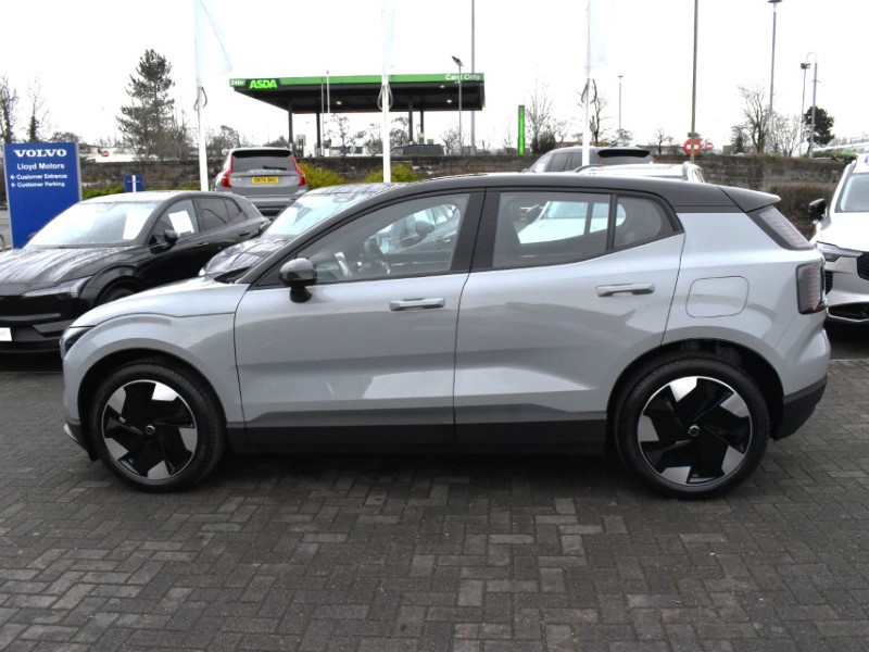 2025 (75) VOLVO EX30 315kW Twin Motor Performance Plus 69kWh 5dr Auto 4889326