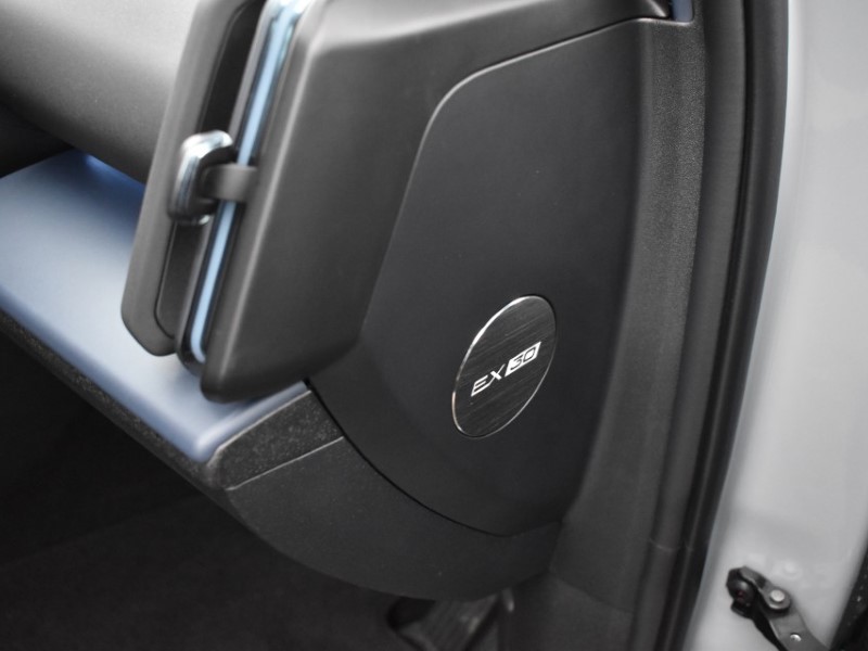 2025 (75) VOLVO EX30 315kW Twin Motor Performance Plus 69kWh 5dr Auto 4889350