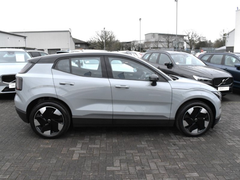 2025 (75) VOLVO EX30 315kW Twin Motor Performance Plus 69kWh 5dr Auto 4889327