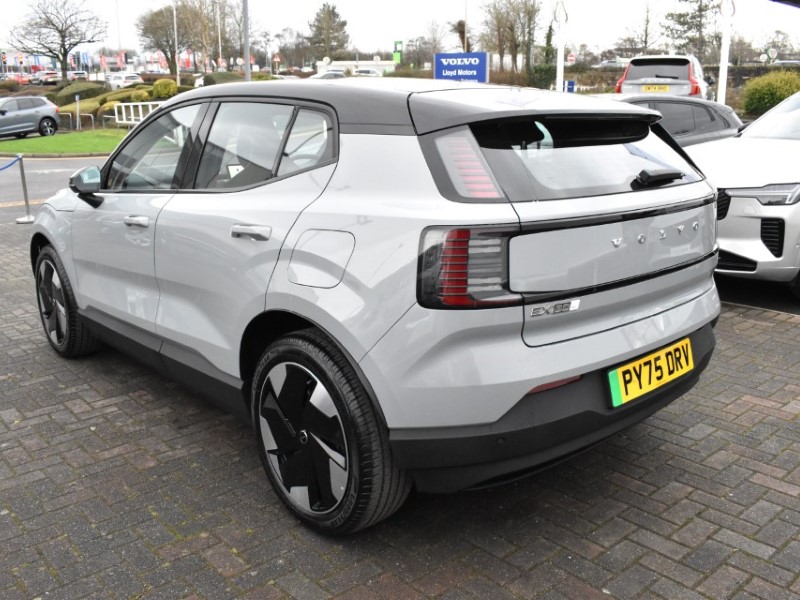 2025 (75) VOLVO EX30 315kW Twin Motor Performance Plus 69kWh 5dr Auto 4889324