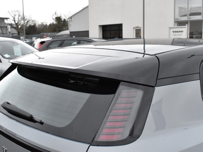 2025 (75) VOLVO EX30 315kW Twin Motor Performance Plus 69kWh 5dr Auto 4889377