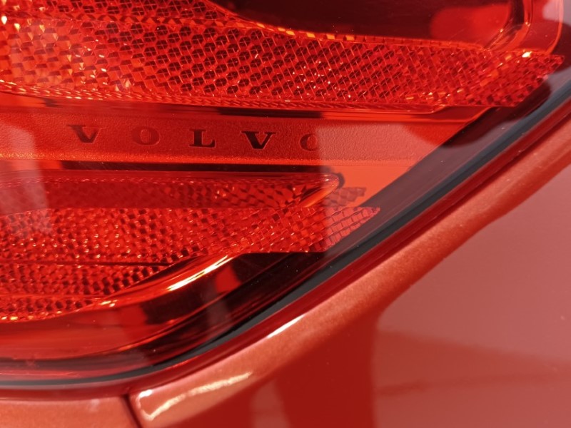 2018 (68) VOLVO XC40 2.0 D4 [190] R DESIGN 5dr AWD Geartronic 4798992