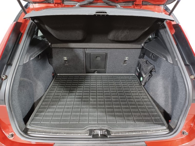 2018 (68) VOLVO XC40 2.0 D4 [190] R DESIGN 5dr AWD Geartronic 4798920