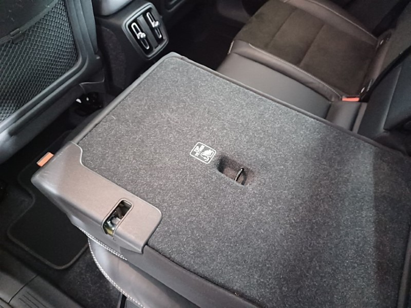 2018 (68) VOLVO XC40 2.0 D4 [190] R DESIGN 5dr AWD Geartronic 4798919