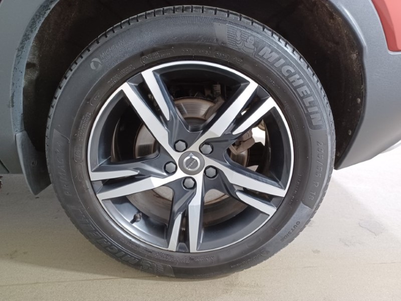 2018 (68) VOLVO XC40 2.0 D4 [190] R DESIGN 5dr AWD Geartronic 4798979