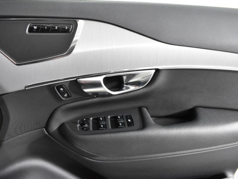 2021 (71) VOLVO XC90 2.0 B5D [235] Momentum 5dr AWD Geartronic 4810061