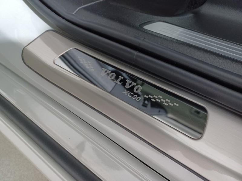 2021 (71) VOLVO XC90 2.0 B5D [235] Momentum 5dr AWD Geartronic 4810042