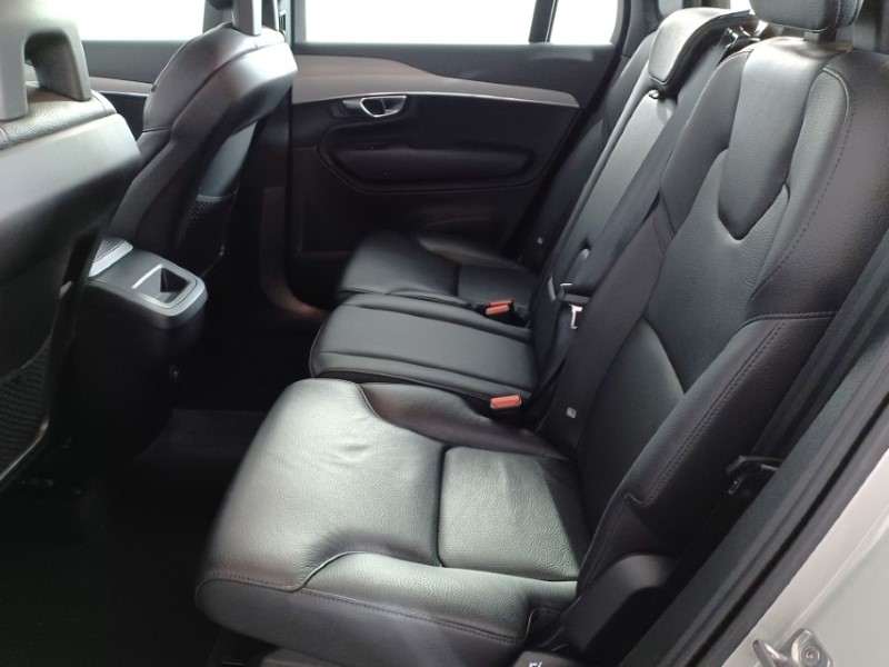 2021 (71) VOLVO XC90 2.0 B5D [235] Momentum 5dr AWD Geartronic 4810044