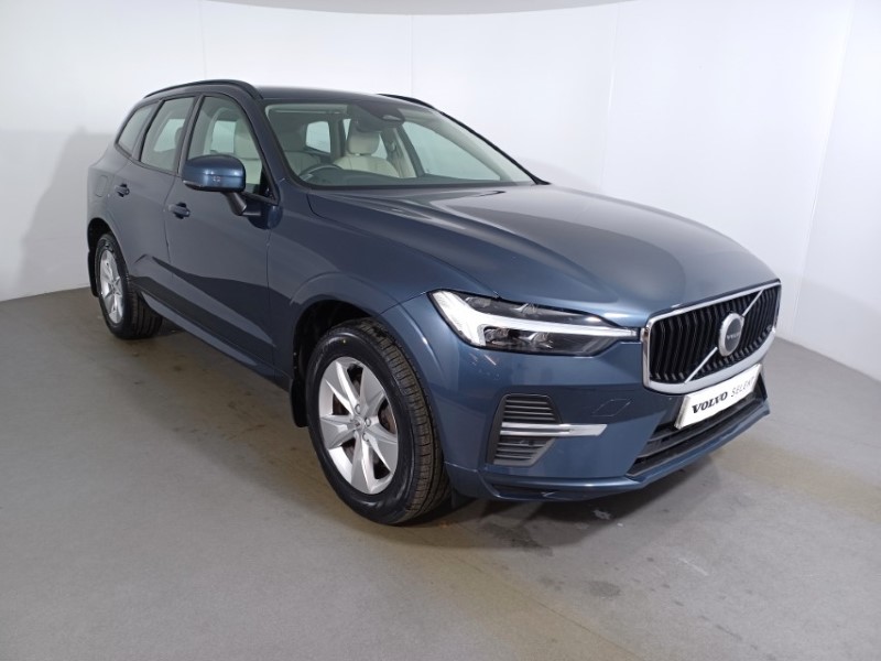 2022 (71) VOLVO XC60 2.0 B4D Momentum 5dr AWD Geartronic