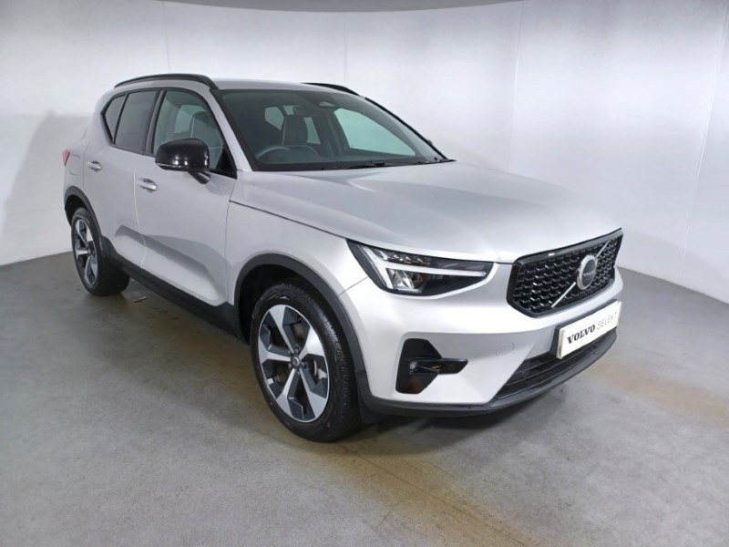 2025 (25) VOLVO XC40 2.0 B3P Plus Dark 5dr Auto