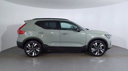 2025 (25) VOLVO XC40 2.0 B4P Ultra Dark 5dr Auto 4827661