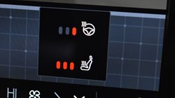 2025 (25) VOLVO XC40 2.0 B4P Ultra Dark 5dr Auto 4827696