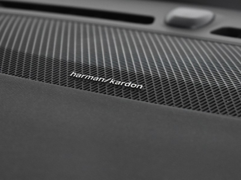 2025 (25) VOLVO XC40 2.0 B4P Ultra Dark 5dr Auto 4827700