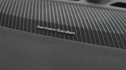 2025 (25) VOLVO XC40 2.0 B4P Ultra Dark 5dr Auto 4827700