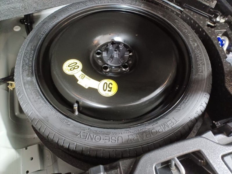 2025 (25) VOLVO XC40 2.0 B4P Ultra Dark 5dr Auto 4827684