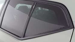 2025 (25) VOLVO XC40 2.0 B4P Ultra Dark 5dr Auto 4827708