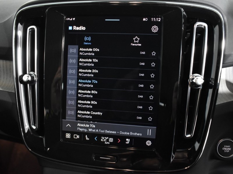 2025 (25) VOLVO XC40 2.0 B3P Ultra Dark 5dr Auto 4826534