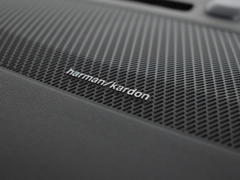 2025 (25) VOLVO XC40 2.0 B3P Ultra Dark 5dr Auto 4826540