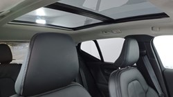 2025 (25) VOLVO XC40 2.0 B3P Ultra Dark 5dr Auto 4826512