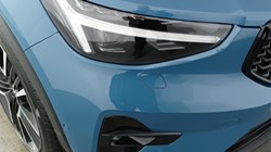 2025 (25) VOLVO XC40 2.0 B3P Ultra Dark 5dr Auto 4826552