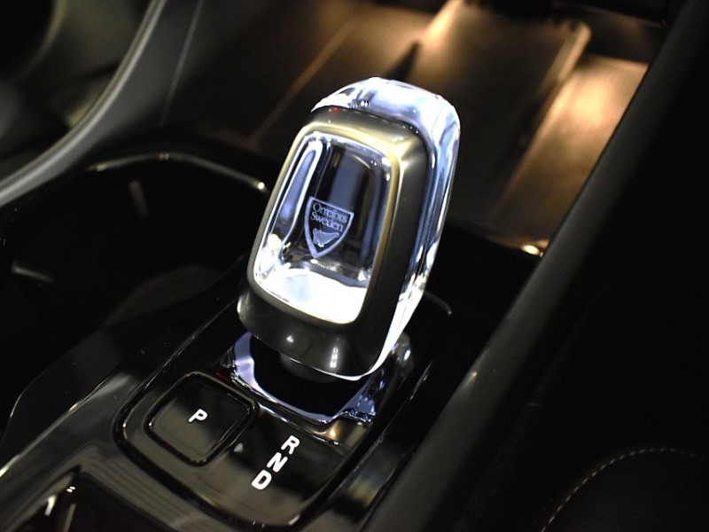 2025 (25) VOLVO XC40 2.0 B3P Ultra Dark 5dr Auto 4826528