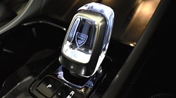 2025 (25) VOLVO XC40 2.0 B3P Ultra Dark 5dr Auto 4826528