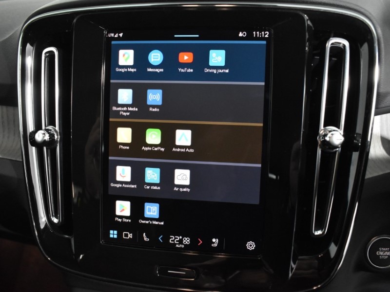 2025 (25) VOLVO XC40 2.0 B3P Ultra Dark 5dr Auto 4826533