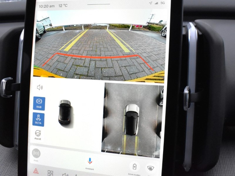 2025 (75) VOLVO EX30 200kW SM Extended Range Ultra 69kWh 5dr Auto 4854418