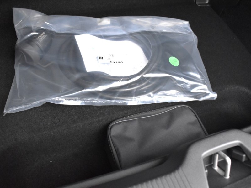 2025 (75) VOLVO EX30 200kW SM Extended Range Ultra 69kWh 5dr Auto 4854411