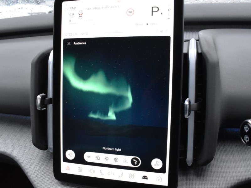 2025 (75) VOLVO EX30 200kW SM Extended Range Ultra 69kWh 5dr Auto 4854424