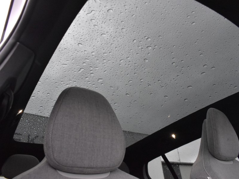 2025 (75) VOLVO EX30 200kW SM Extended Range Ultra 69kWh 5dr Auto 4854405