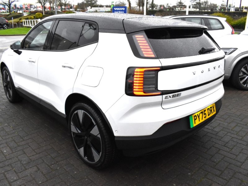 2025 (75) VOLVO EX30 200kW SM Extended Range Ultra 69kWh 5dr Auto 4854400