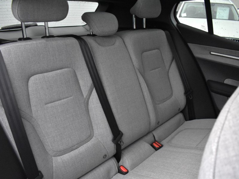 2025 (75) VOLVO EX30 200kW SM Extended Range Ultra 69kWh 5dr Auto 4854407