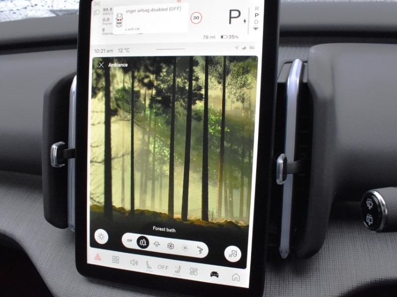 2025 (75) VOLVO EX30 200kW SM Extended Range Ultra 69kWh 5dr Auto 4854420