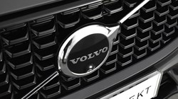 2023 (73) VOLVO XC60 2.0 B5P Plus Dark 5dr AWD Geartronic 4812274