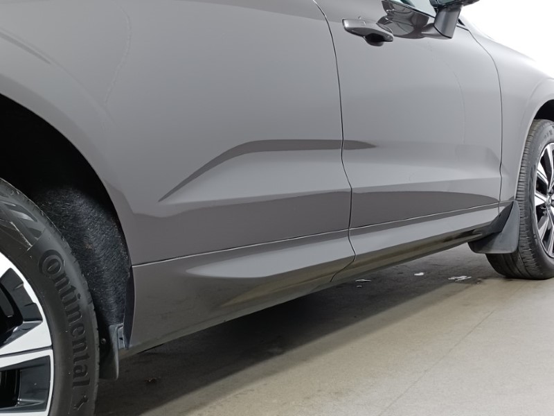 2023 (73) VOLVO XC60 2.0 B5P Plus Dark 5dr AWD Geartronic 4812269