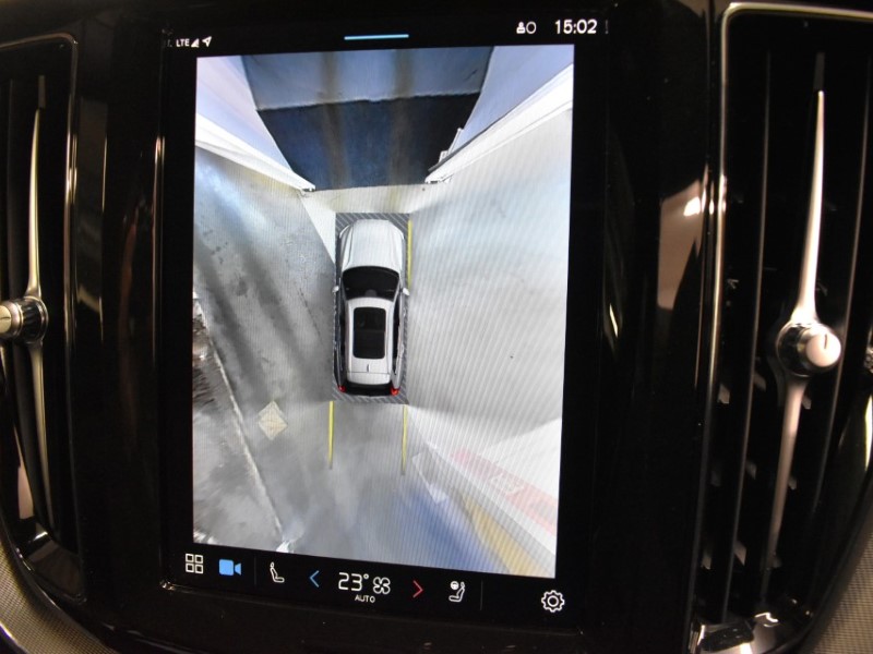 2023 (73) VOLVO XC60 2.0 B5P Plus Dark 5dr AWD Geartronic 4812243