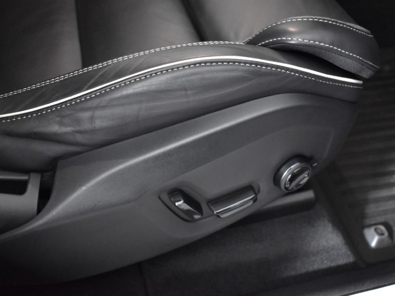 2023 (73) VOLVO XC60 2.0 B5P Plus Dark 5dr AWD Geartronic 4812258