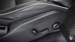 2023 (73) VOLVO XC60 2.0 B5P Plus Dark 5dr AWD Geartronic 4812258