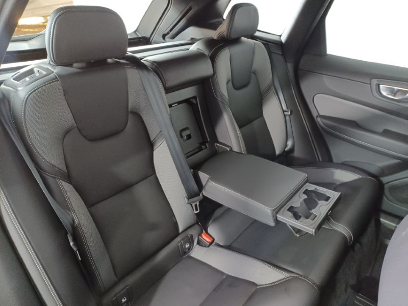 2023 (73) VOLVO XC60 2.0 B5P Plus Dark 5dr AWD Geartronic 4812229