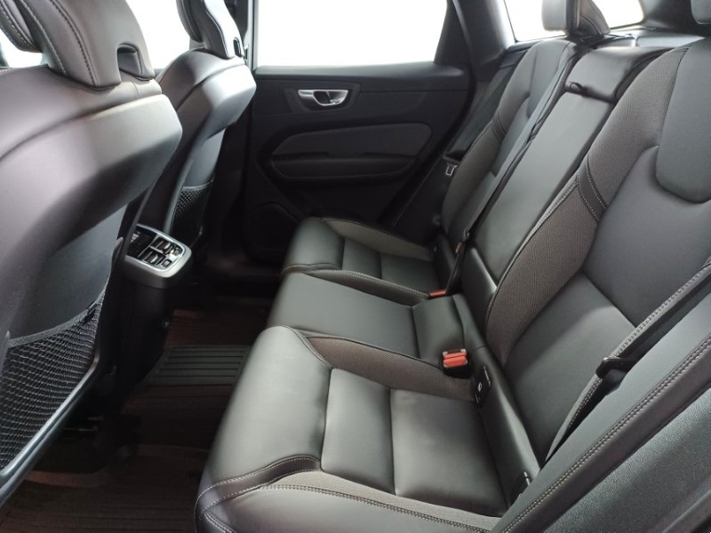 2023 (73) VOLVO XC60 2.0 B5P Plus Dark 5dr AWD Geartronic 4812235