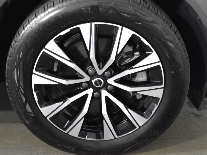 2023 (73) VOLVO XC60 2.0 B5P Plus Dark 5dr AWD Geartronic 4812273