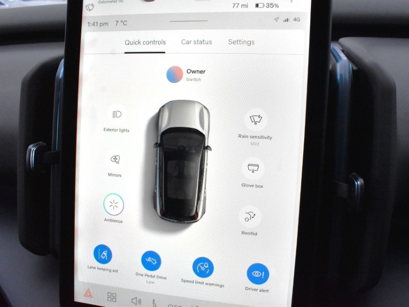 2025 (75) VOLVO EX30 200kW SM Extended Range Ultra 69kWh 5dr Auto 4950606