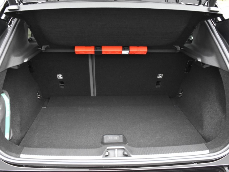 2025 (75) VOLVO EX30 200kW SM Extended Range Ultra 69kWh 5dr Auto 4950650