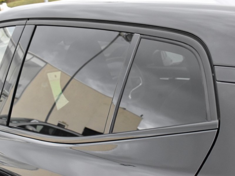 2025 (75) VOLVO EX30 200kW SM Extended Range Ultra 69kWh 5dr Auto 4950641